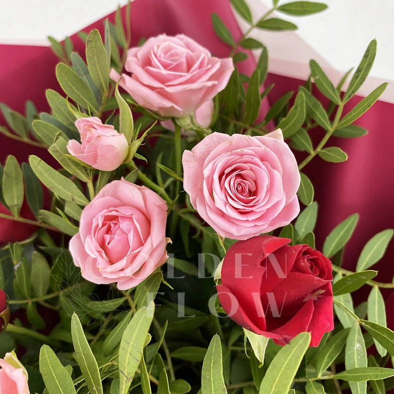 Букет из роз &laquo;Deep Purple&raquo;