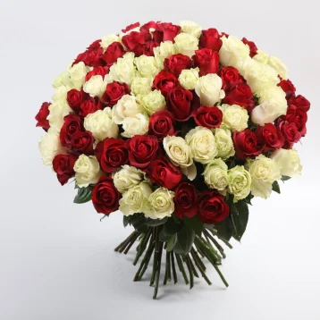 Букет из 51 розы