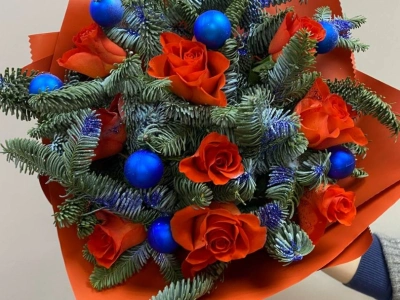 Новогодние розы