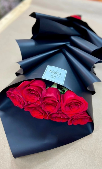 Страстные розы