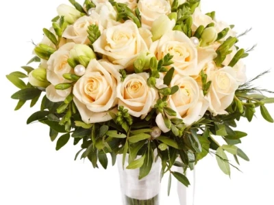 Букет невесты с розами и фрезией