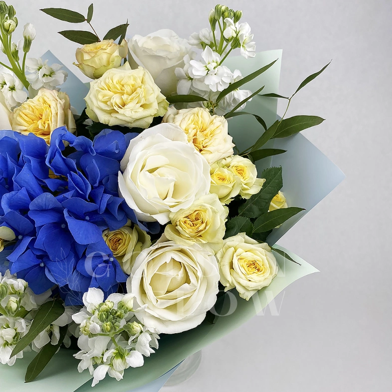 Букет с гортензией &laquo;Вдохновение&raquo;