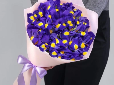 Букет из ирисов 