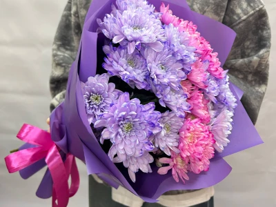 Букет из хризантем «Пастила»