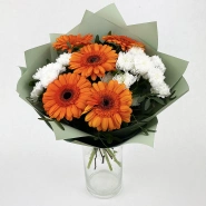 Букет с герберами &laquo;Мелодия весны&raquo; 0