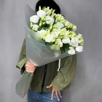 Букет из белых эустом