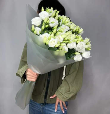 Букет из белых эустом