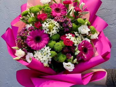 Сборный букет «Весенние краски»