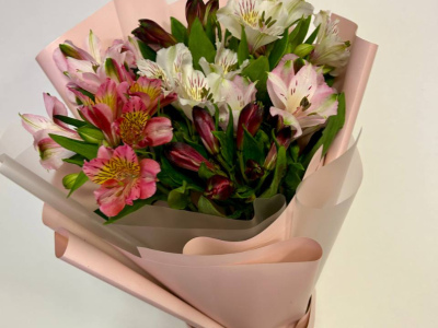 Букет из альстромерий «Трепет»