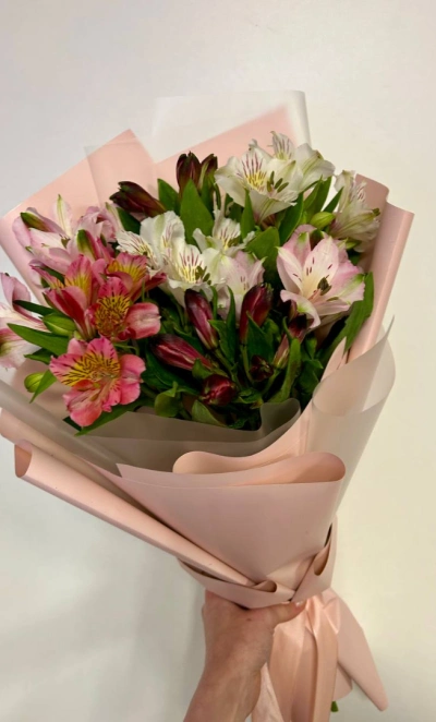 Букет из альстромерий «Трепет»