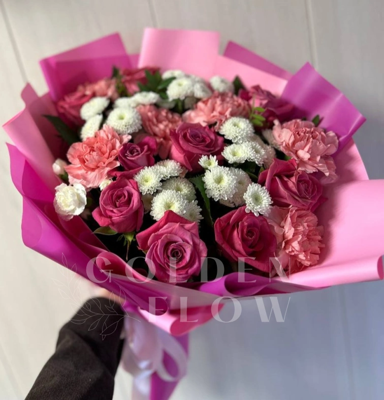 Сборный букет &laquo;Малиновый рай&raquo;