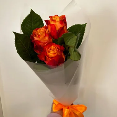Букет из оранжевых роз «Закат»