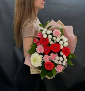 Сборный букет &laquo;Нина&raquo; 1