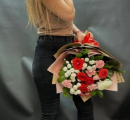 Сборный букет &laquo;Нина&raquo; 2