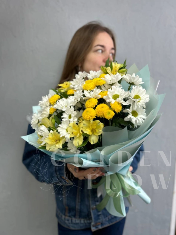 Сборный букет &laquo;Ажурность&raquo;