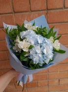 Букет из Гортензии и Альстромерии "Позитив" 0