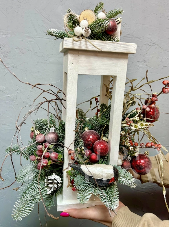 Композиция &laquo;фонарик&raquo;