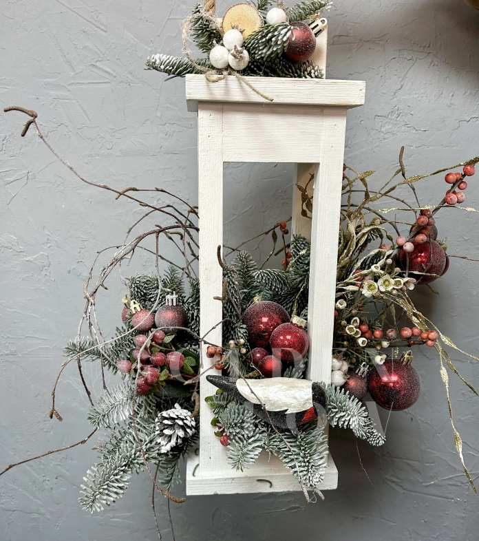 Композиция &laquo;фонарик&raquo;