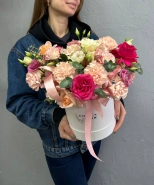 Композиция в коробке  &laquo;Персиковый йогурт&raquo; 0