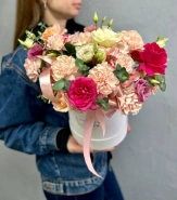 Композиция в коробке  &laquo;Персиковый йогурт&raquo; 2