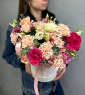 Композиция в коробке  &laquo;Персиковый йогурт&raquo; 3