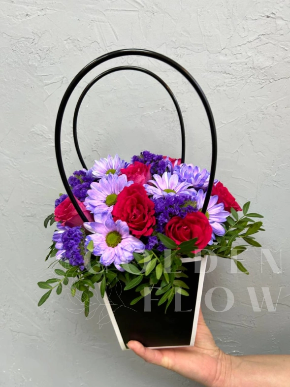 Композиция в сумочке &laquo;Устремлённость&raquo;