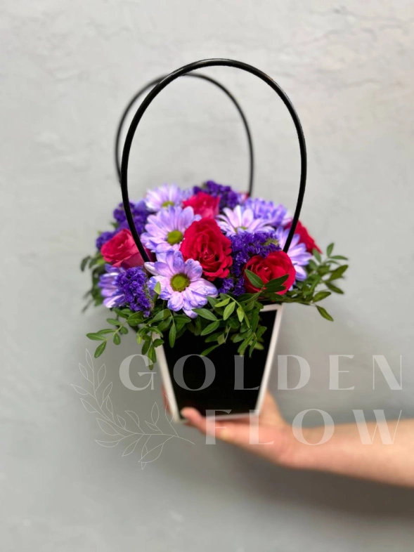 Композиция в сумочке &laquo;Устремлённость&raquo;