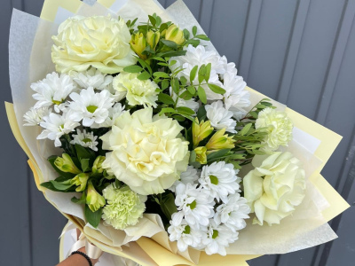 Сборный букет «Сливочное мгновение»