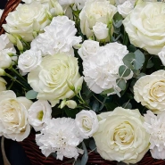 Корзина с розами &laquo;Тепло души&raquo; 3