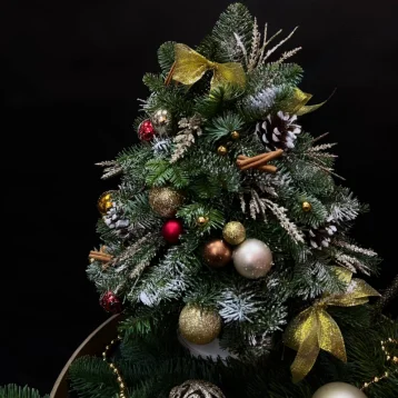 Композиция «Ель новогодняя»