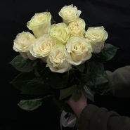 Букет из 9 белых роз под ленту 0