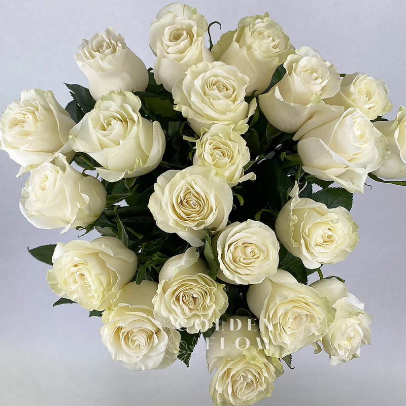 Букет из белых роз «Классика» 1