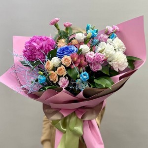 Цветы псков доставка 51 пионовидная роза